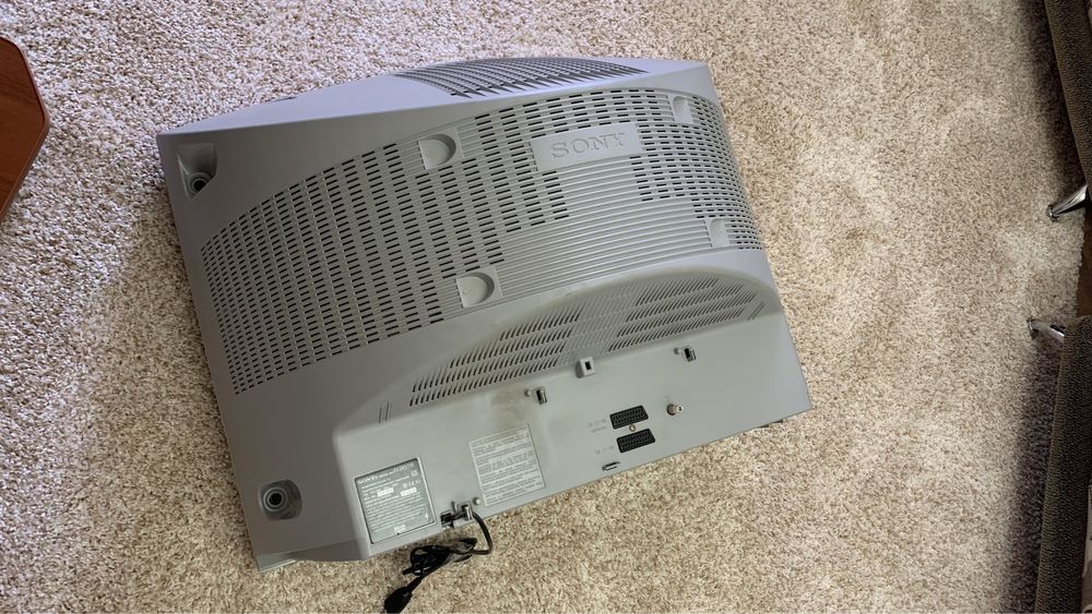 Телевизор Sony Trinitron
