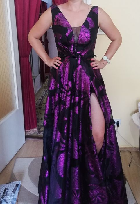 Vând rochie de gală / Nașă