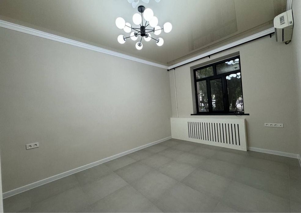 Ул.Шота Руставели евро нежилое помещение 200кв.м первая линия с аренда