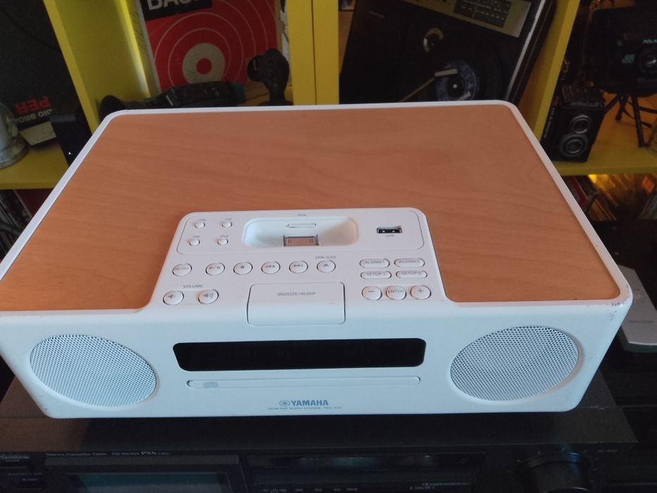 Radio/Cd Portabil Yamaha TSX 130 cu Telecomanda