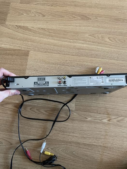 видеомагнитофон lg