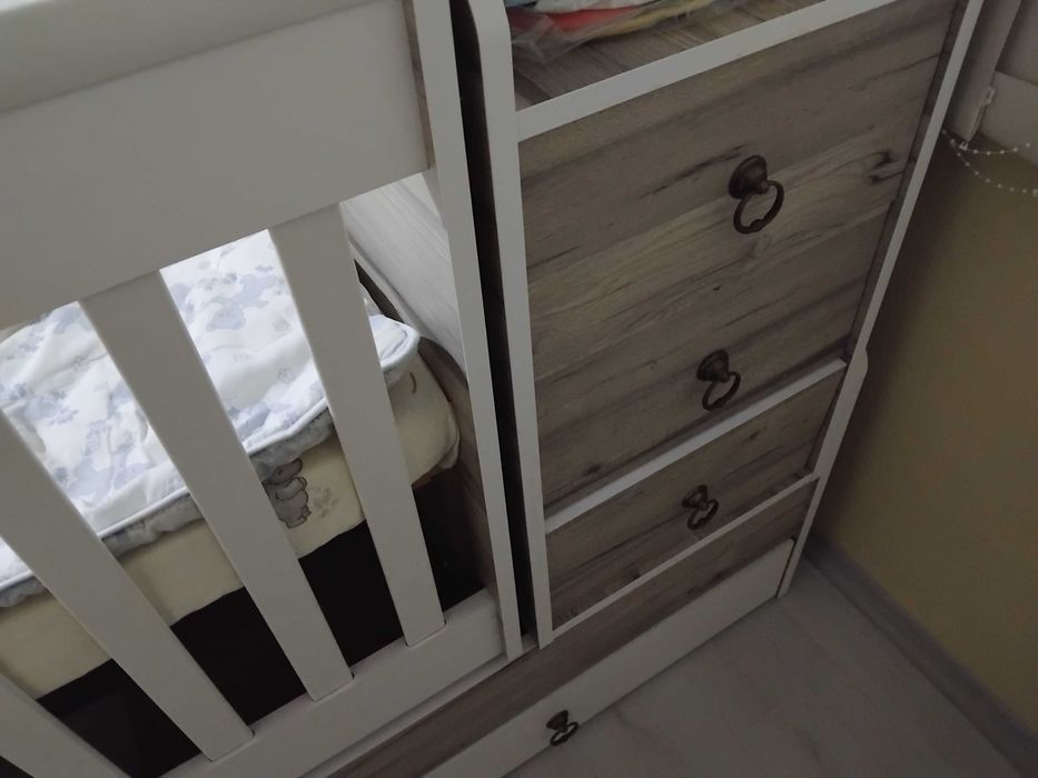 Продавам кошара без забележки.Неразличима от нова.