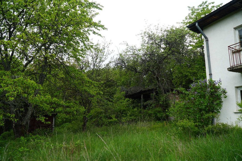 Къща село Белица, махала Бойчиновци, Община Ихтиман, Софийска област