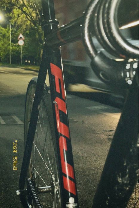 Fuji track copm le