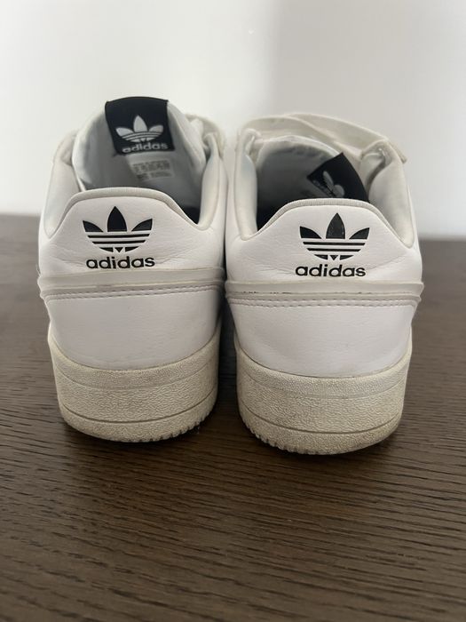 adidas Originals Court Tourino.