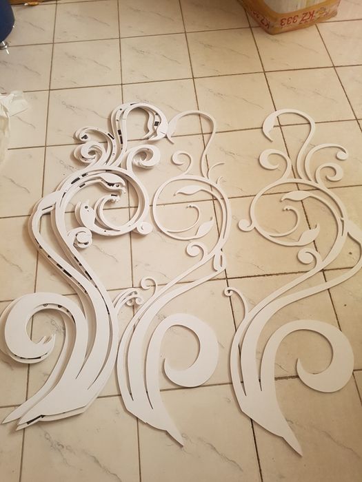 Декор на стену .