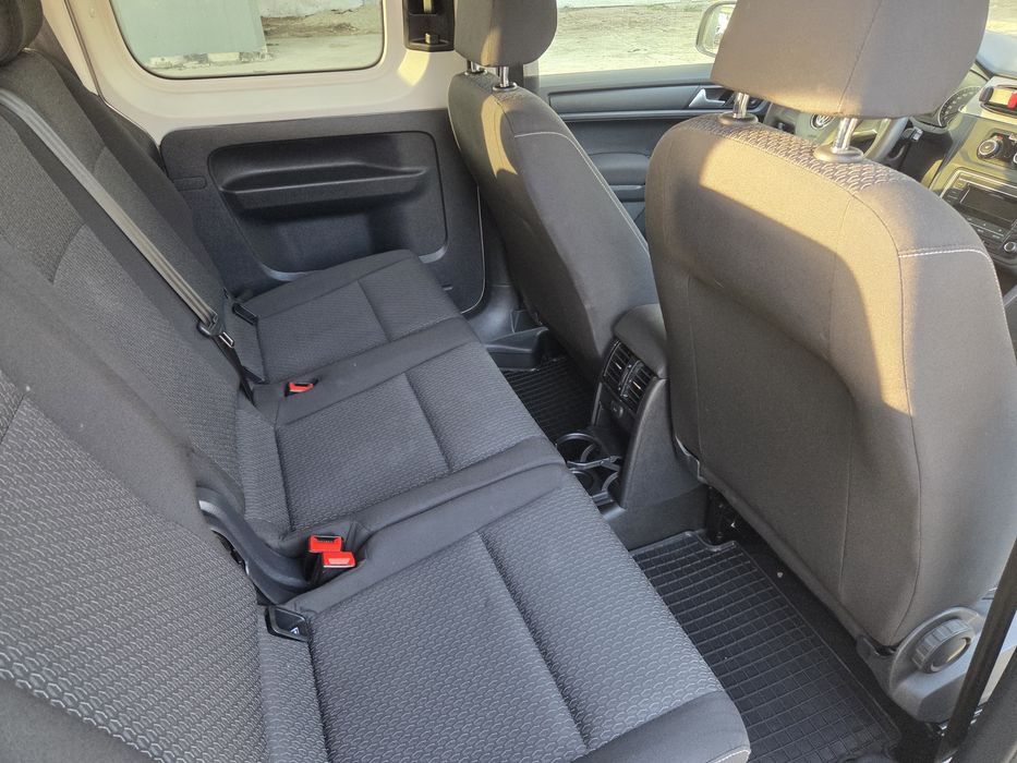 Vw Caddy 2.0 TDI  Euro 6 an 2017 autoturism 5 locuri.