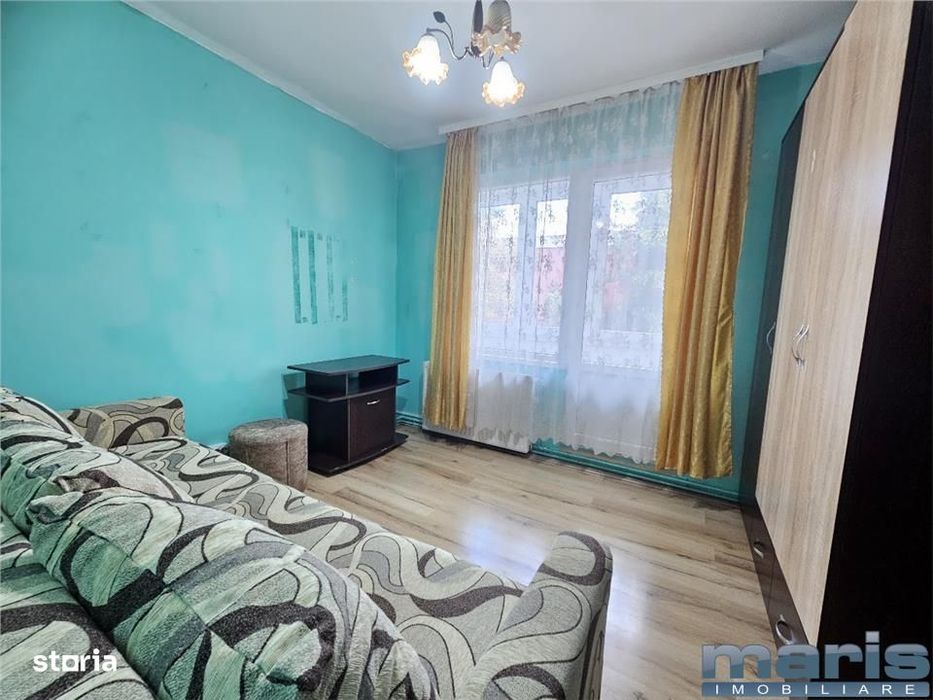 Inchiriere apartament 4 camere Tudor Str. Muncii etaj 2