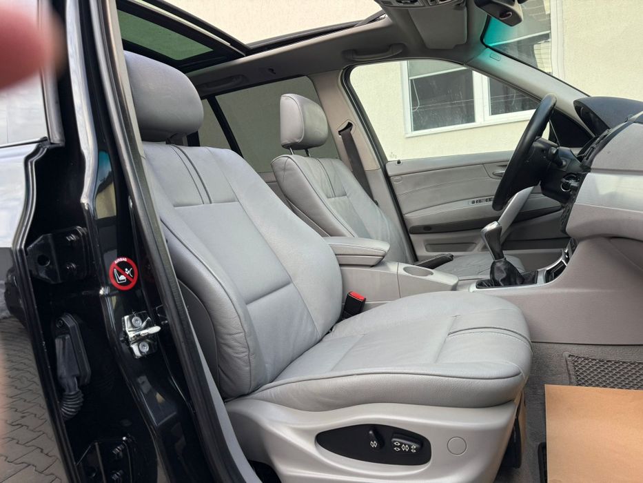 Bmw x3 2.0 diesel 4x4 150 caii distributie in fata