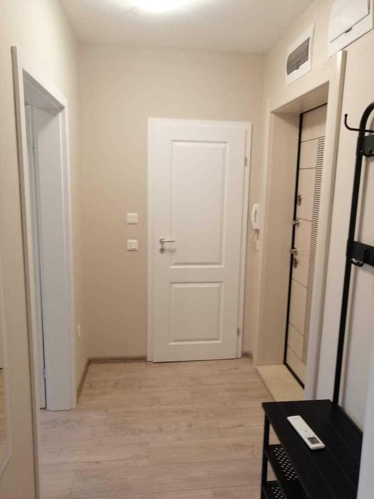 Дава се под наем Двустаен апартамент в Варна, Младост 1 - 52 кв.м за 325 € - Снимка #7