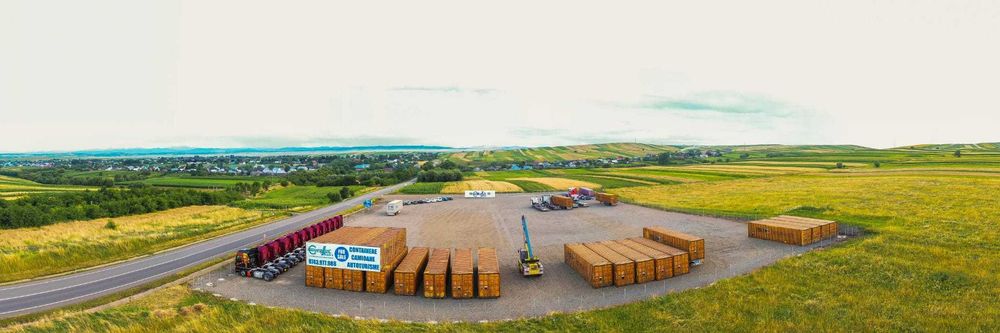 Container maritim 45HC, 13,7m L pentru constructii