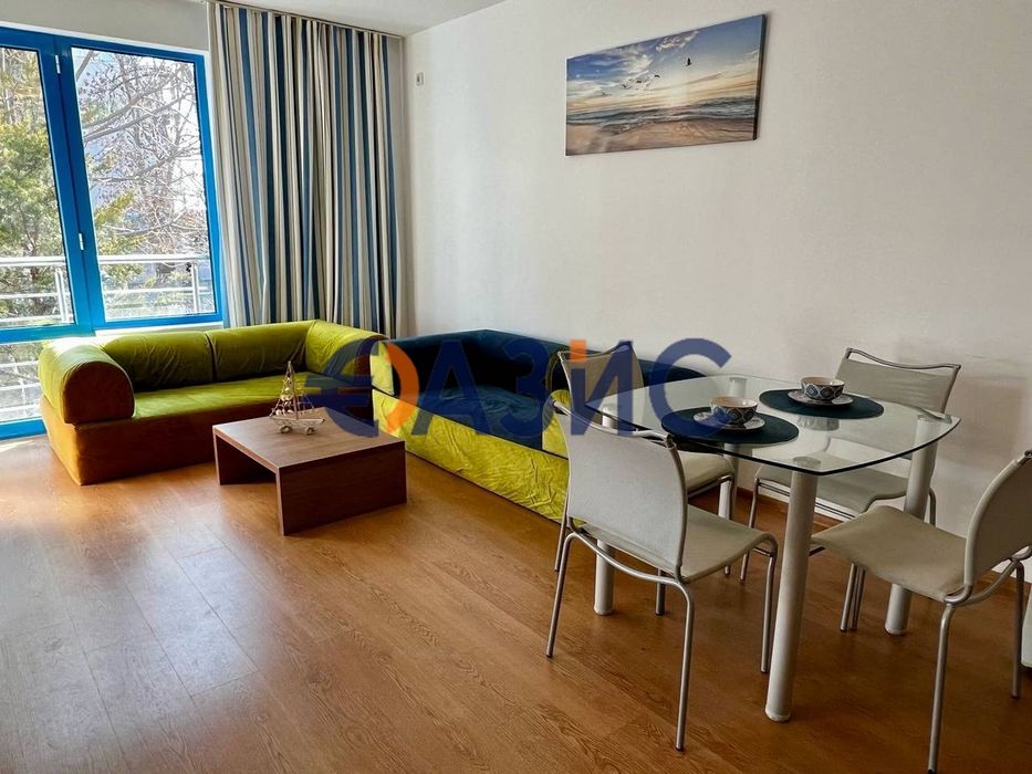 Продава се Двустаен апартамент в к.к. Слънчев бряг - 72 кв.м за 1181 €/кв.м - Снимка #2