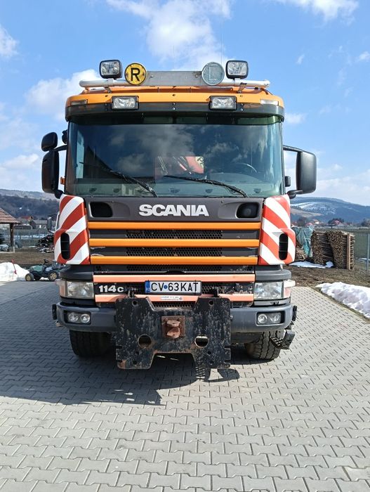 Vând camion 4x4 basculabil