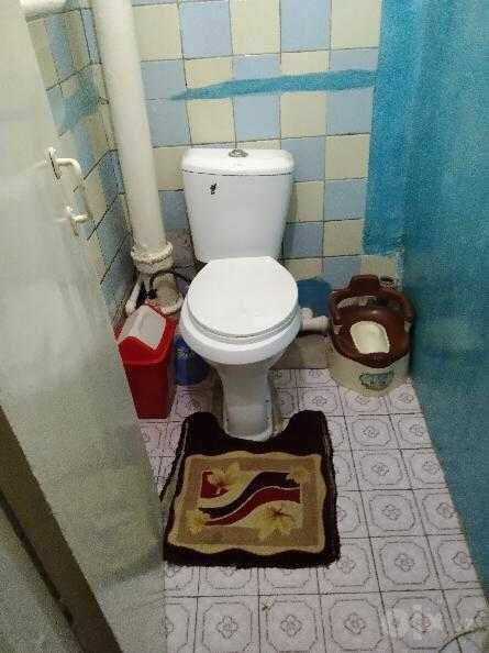 Kvartira sotiladi 3 xonali xama sharoyitlari bor.