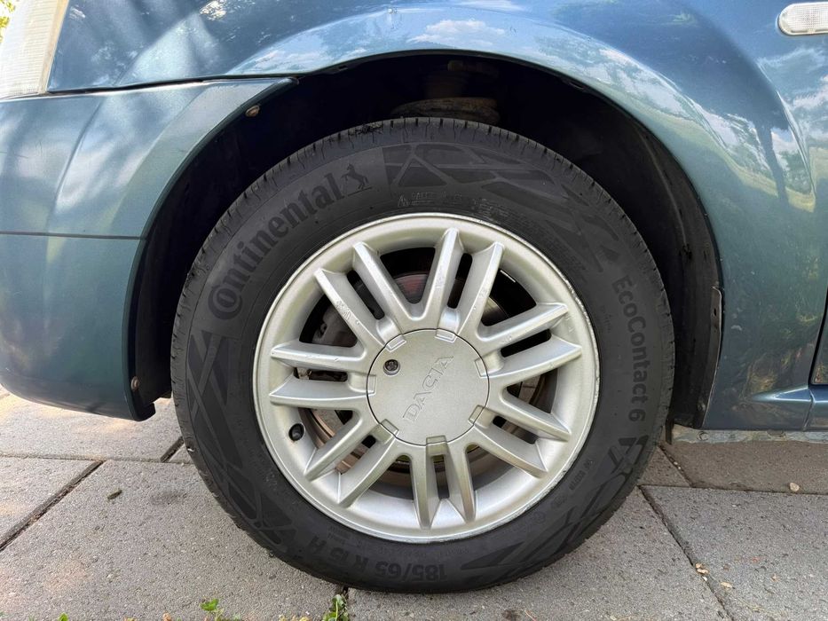 Dacia Logan Laureate 1,6 16V 105CP