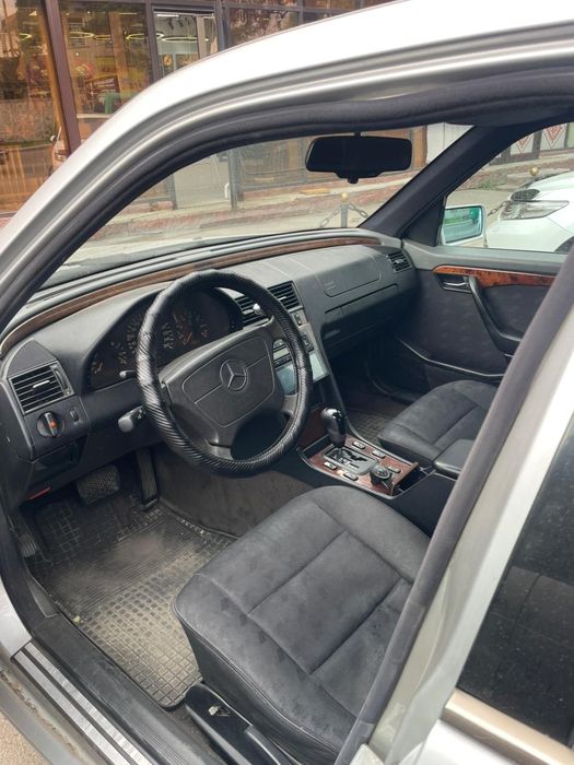 Продам Mercedes Benz C280