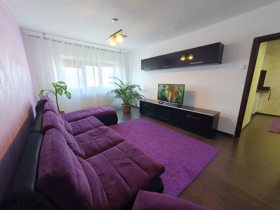 Regim hotelier închiriez 2 apt  cu 1 si 2 camere