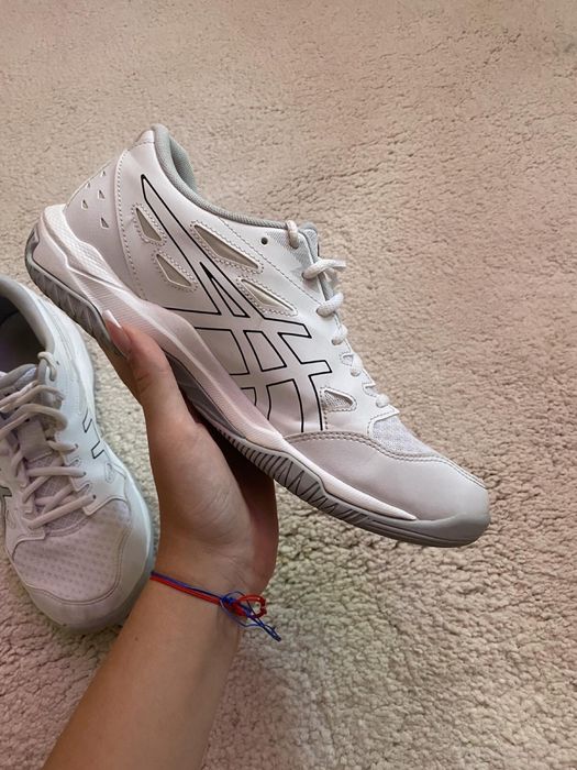 Дамски маратонки за волейбол ASICS GEL-ROCKET 11