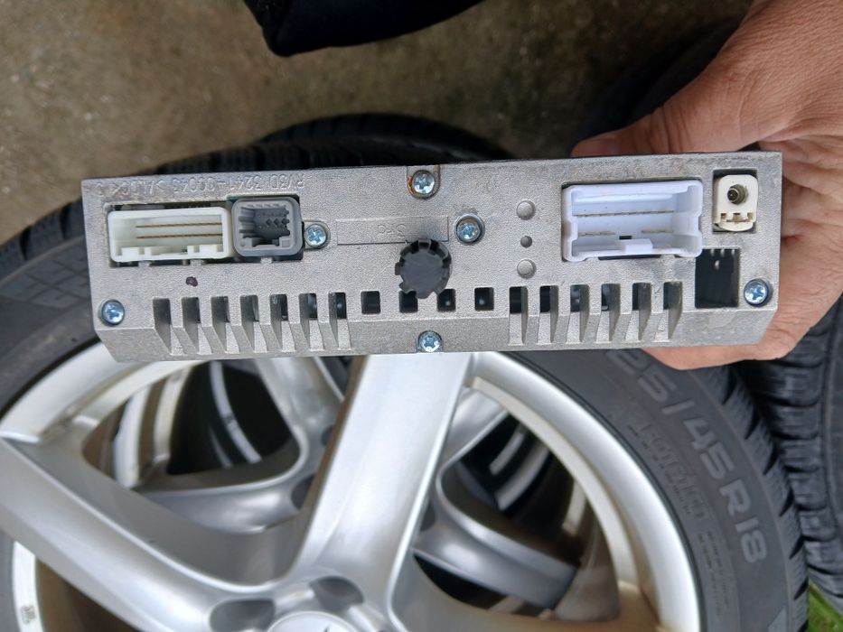 Оригинално радио MP3. Usb.за Renault- Dacia