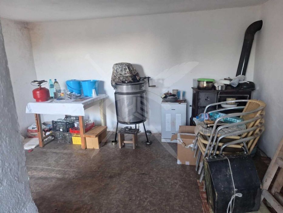 Продава се Къща в Асеновград - 50 кв.м за 850 €/кв.м - Снимка #6