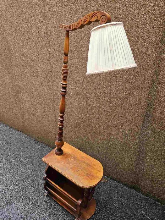 Голям скрин с обков