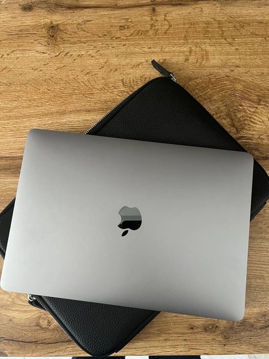 MacBook pro m1 2020 (мошенники не пишите)