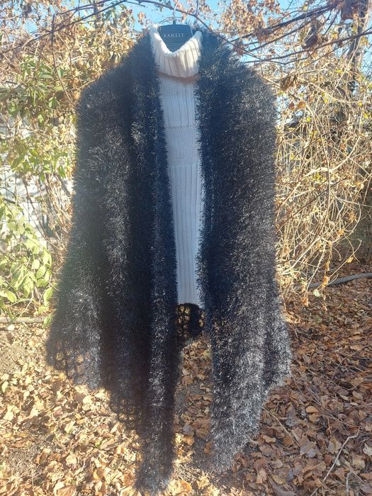 Шаль, платок,  косынка.