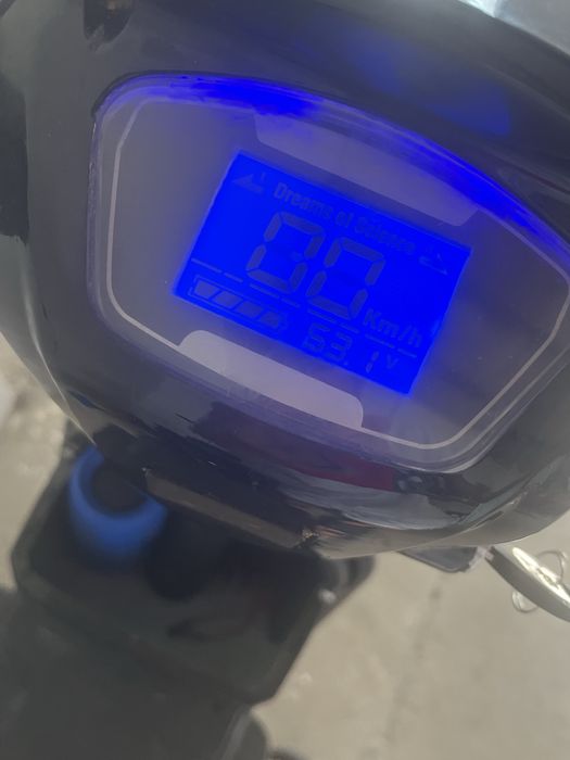 Скутер amanat x5