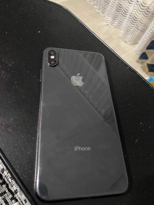 Продам или обменяю IPhone Xs Max