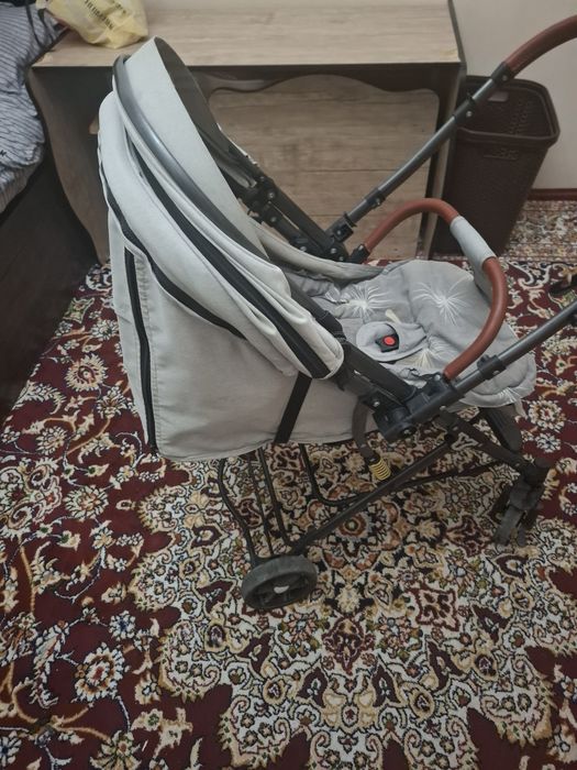 Kolyaska srochniy sotiladi
