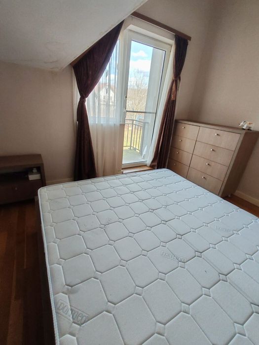 De închiriat casa 80m