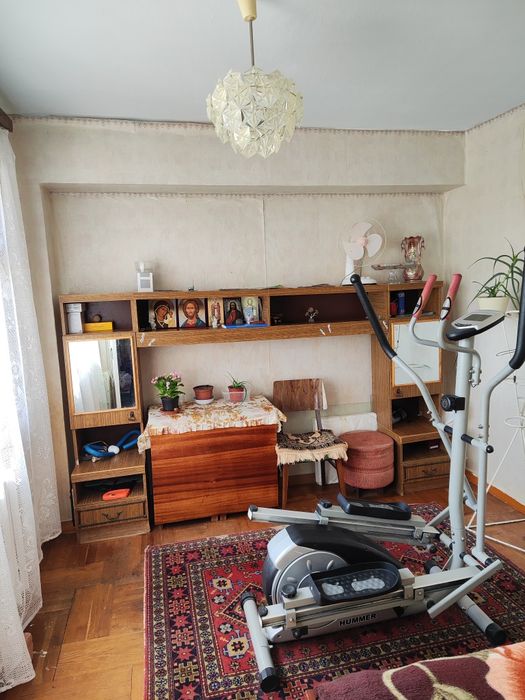 Продам 4-х комнатную квартиру.