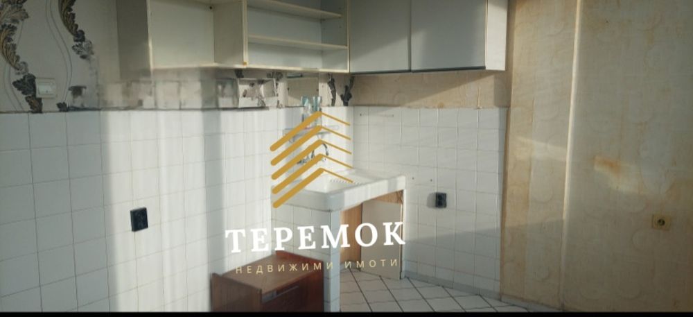 Продава се Едностаен апартамент в Шумен, Добруджански - 40 кв.м за 1441 €/кв.м - Снимка #1