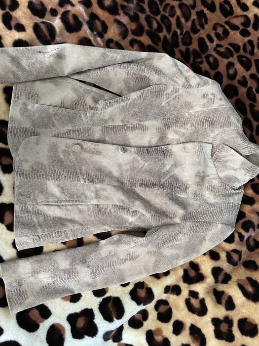 Дамски сака нови