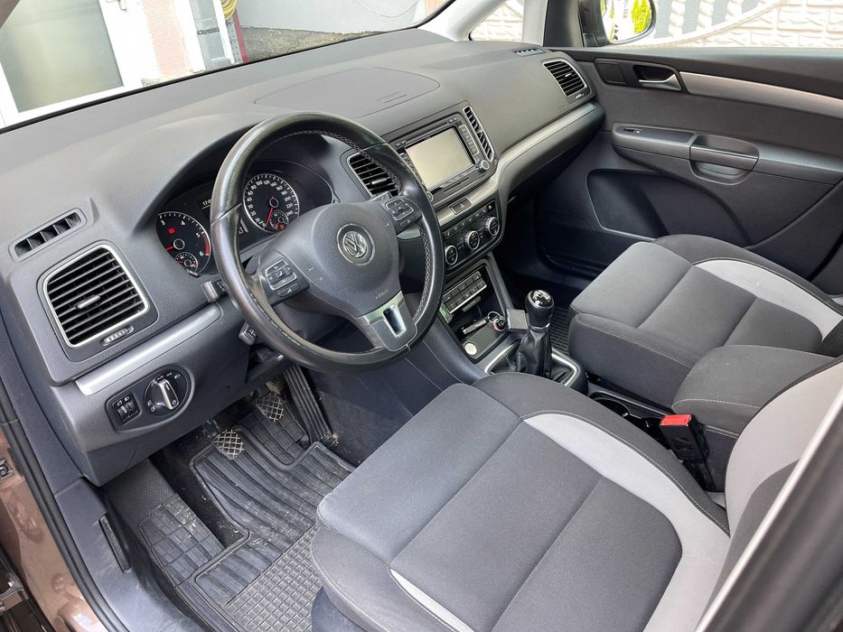 VOLKSWAGEN Sharan 2013 — imagine 5
