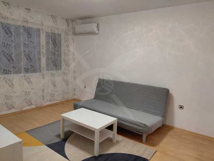 Дава се под наем Двустаен апартамент в Варна, Левски - 41 кв.м за 229.5 € - Снимка #2