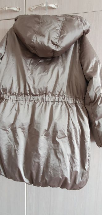 , польто  холофайдер. 46раз200т..куртка серебристого цвета46-48р.450ты