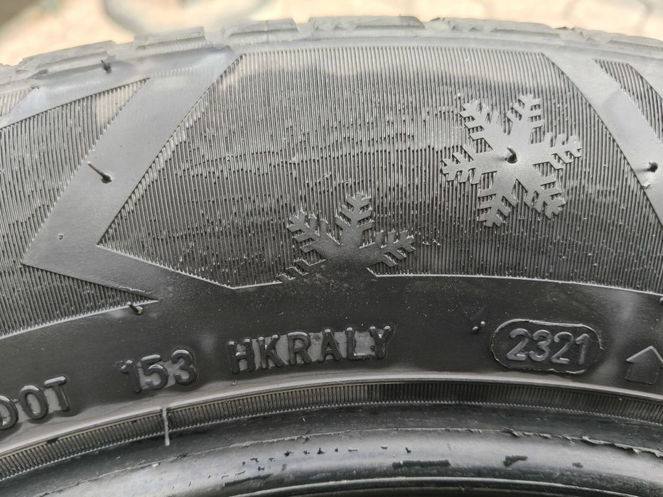 Cauciucuri de vanzare