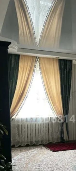 Шторы б/у на два окна