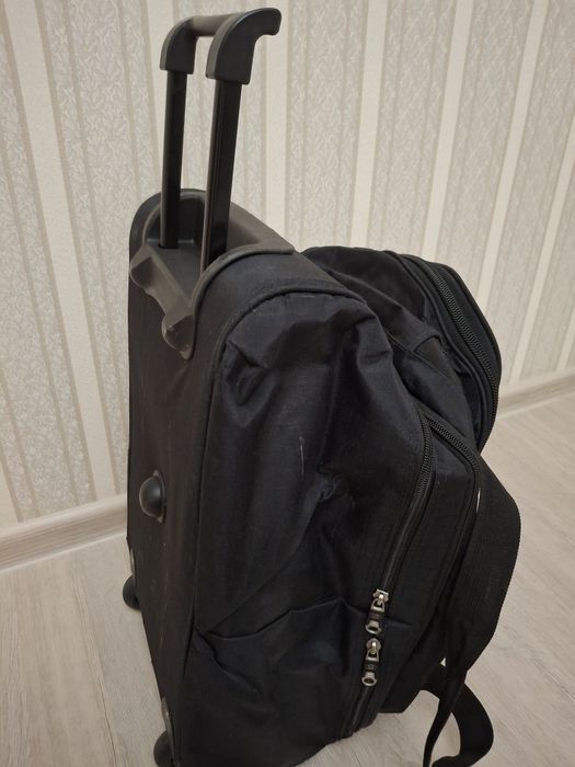 Продаётся сумка.