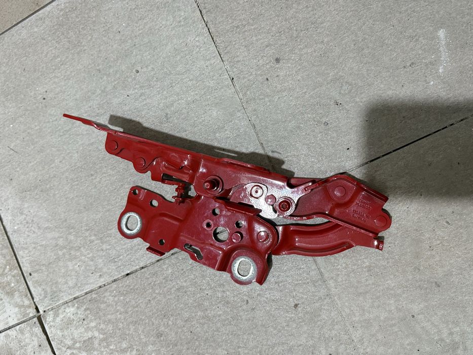 Панта преден капак дясна BMW G20/G21