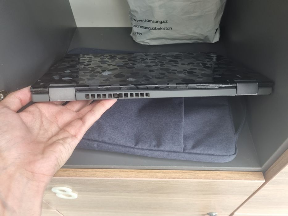 Noutbook Lenovo touch id