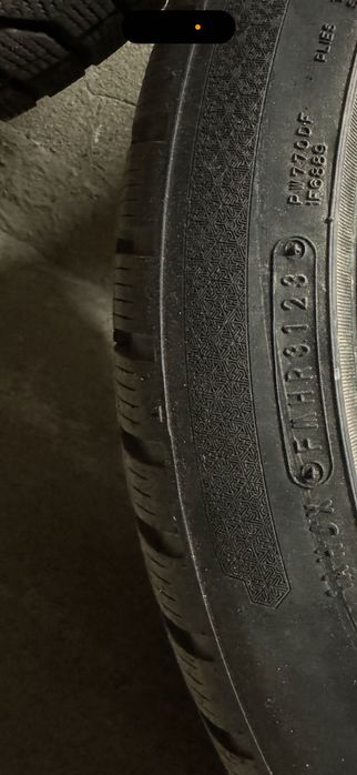 Зимнни гуми за bmw с джанти 18