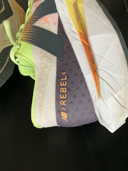 Маратонки New Balance Fantom Fit FuelCell Rebel