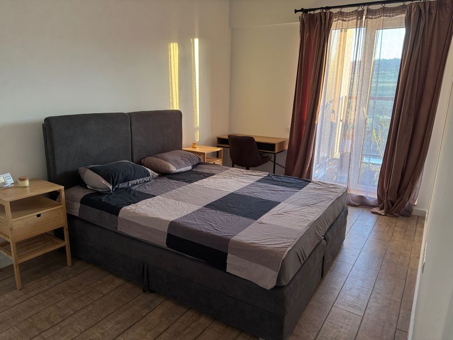Închiriez apartament 2 camere 50mp, recent renovat | Iris - Fânețe | Balcon 16mp | AC | Parcare în subteran opțională