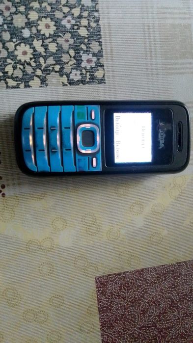 Кнопочный телефон Nokia 1208