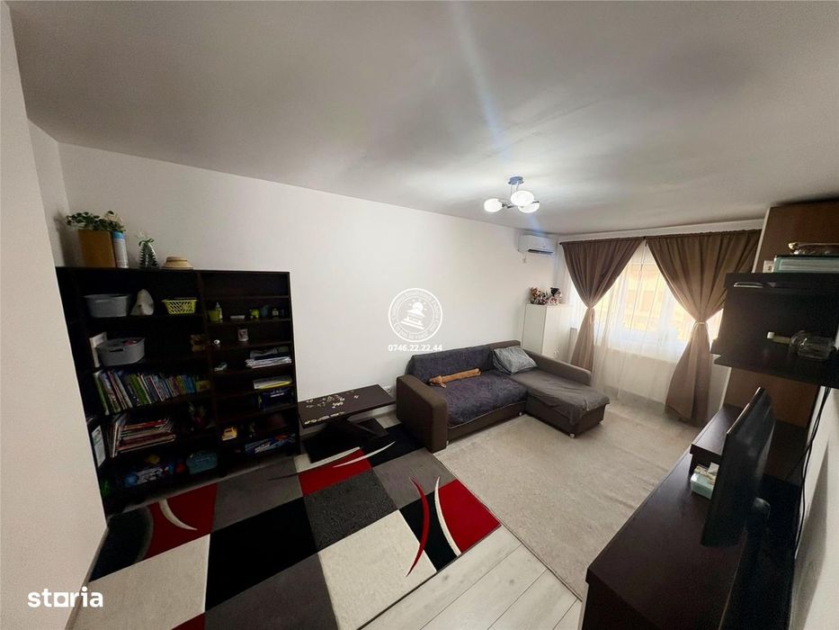 Apartament 2 camere, decomandat, Bucium, loc de parcare