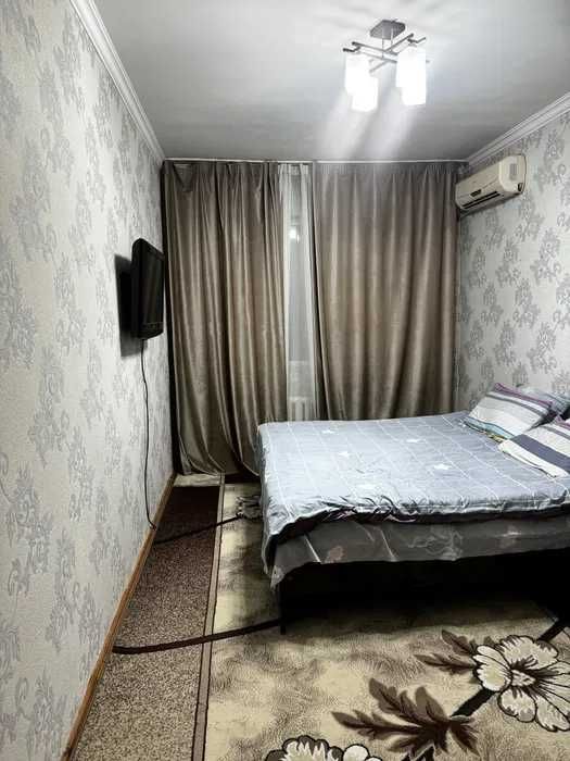 Срочно Продаётся квартира на Чиланзаре ор-р Новза 2/2/4