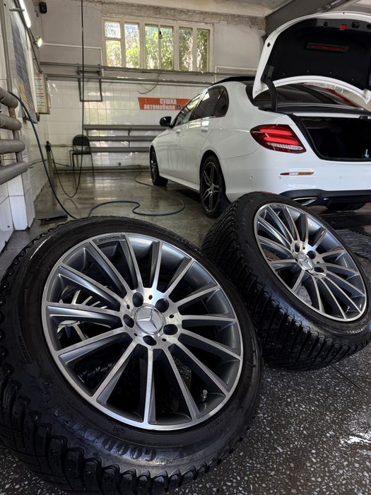 Комплект колес R18 Mercedes AMG на зимней резине