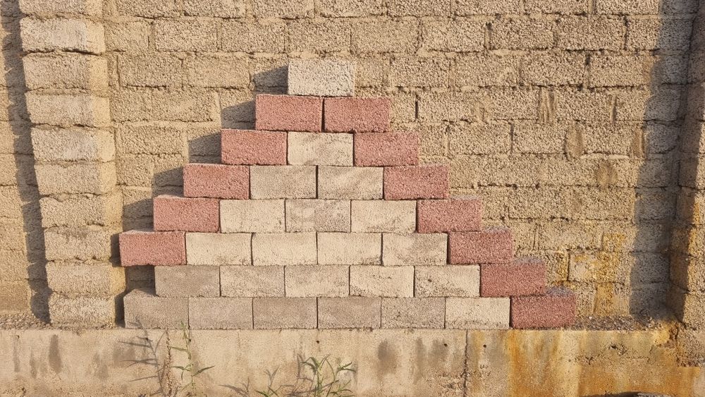 Шлакоблок ишлаб чикарувчидан улчами 16×16×32мм ,20×20×40мм